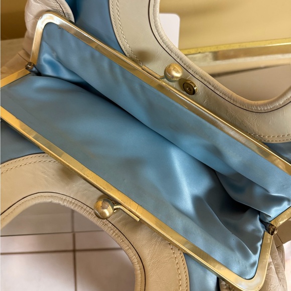 Coach Ergo Pleated Leather Kisslock Shoulder Bag - Picture 6 of 6